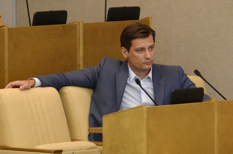 Проигрыш в воскресенье будет стоить Дмитрию Гудкову уютного депутатского кресла. Фото: Sputnik / Scanpix
