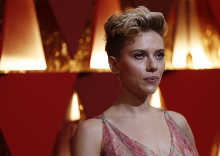 89th Academy Awards - Oscars Red Carpet Arrivals - Hollywood, California, U.S. - 26/02/17 - Scarlett Johansson. REUTERS/Mario Anzuoni