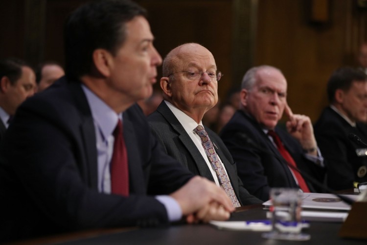 Главы ФБР, Национальной разведки и ЦРУ (слева направо) на слушаниях в сенате. Фото: AFP / Scanpix
