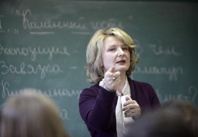 На уроке русской литературы в одной из школ Риги. Фото Reuters/Scanpix