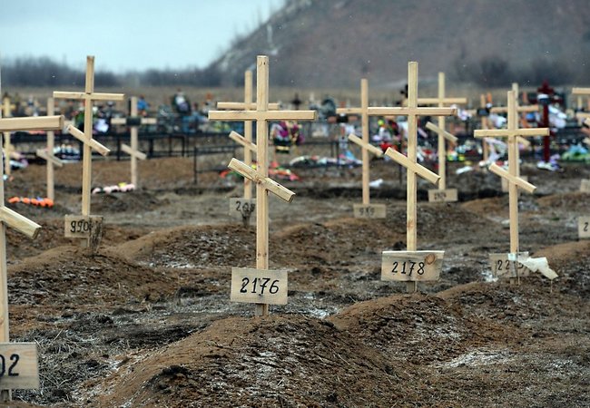 Фото: AFP/Scanpix. Кладбище неизвестных солдат в Донецке