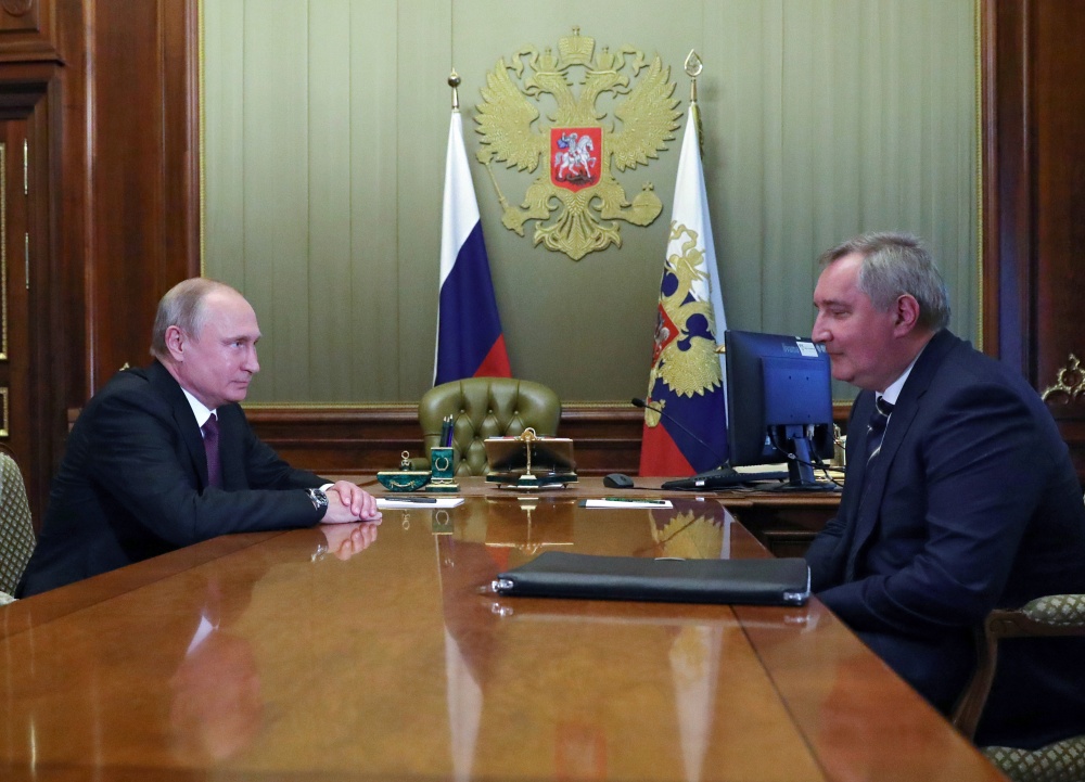 Владимир Путин и Дмитрий Рогозин. Фото Sputnik/Scanpix/LETA