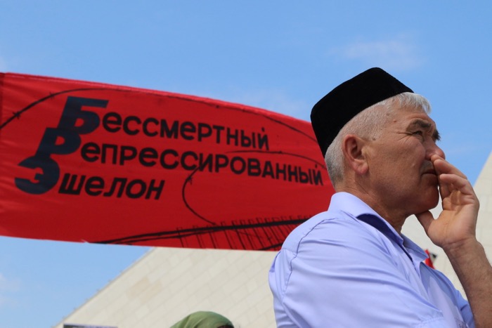 День памяти жертв депортации крымских татар ежегодно проход и в самом Крыму. TASS/Scanpix/LETA