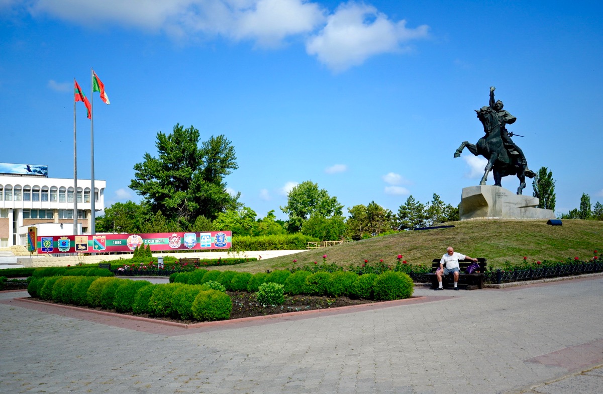 Памятник Суворову в Тирасполе. Фото Валерия Кругликова/Spektr.Press