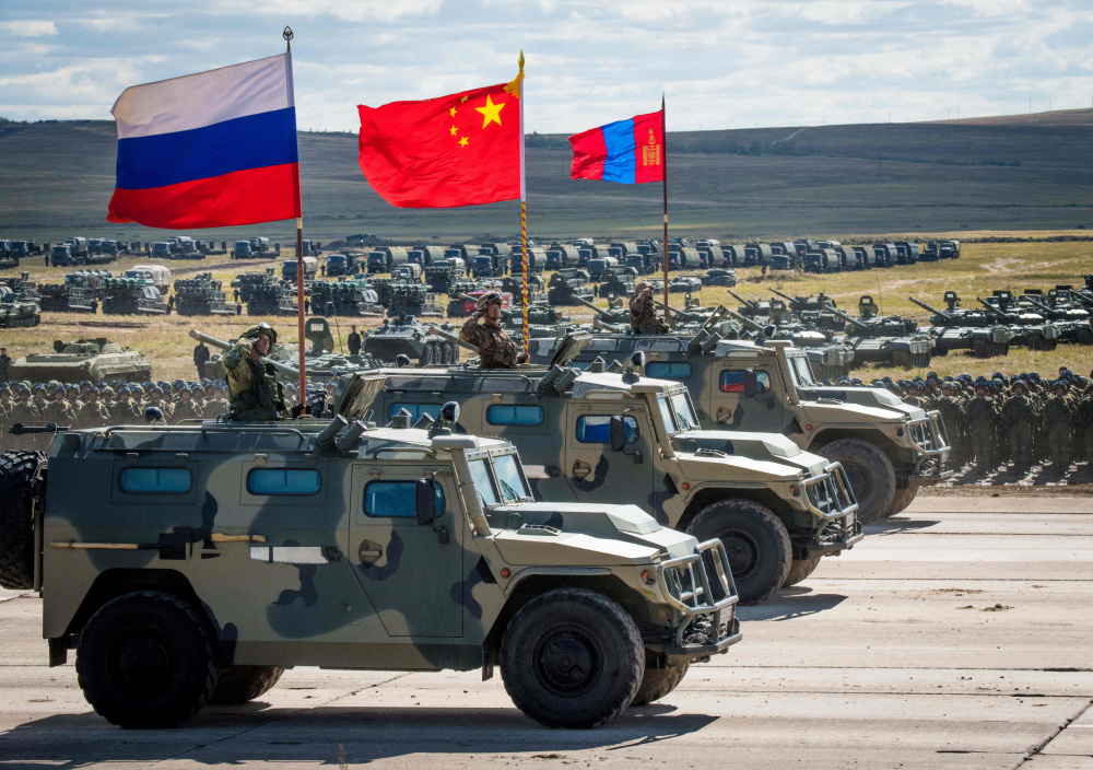 Китайские и монгольские войска. Фото AFP/Scanpix/LETA