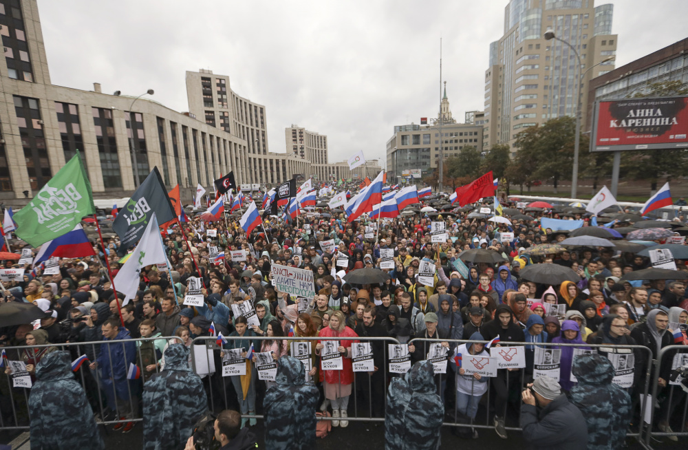 Санкционированный митинг на проспекте Сахарова в Москве. Фото REUTERS/Tatyana Makeyeva/Scanpix/Leta