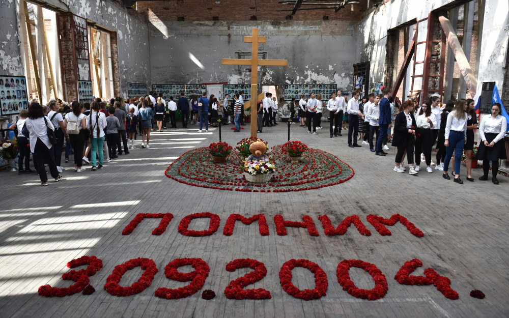15-я годовщина теракта в Беслане. Фото Anton Podgaiko / Sputnik/Scanpix/Leta