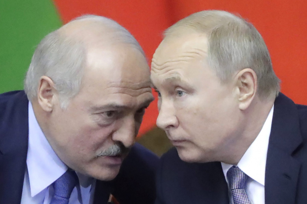 Александр Лукашенко и Владимир Путин. Фото: Mikhail Metzel / TASS / Scanpix / Leta