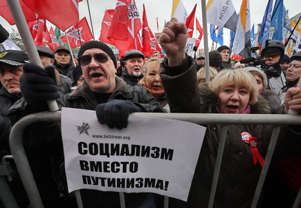 Участники одного из санкционированных митингов в Москве в марте 2019 года. Фото EPA/YURI KOCHETKOV/Scanpix/Leta