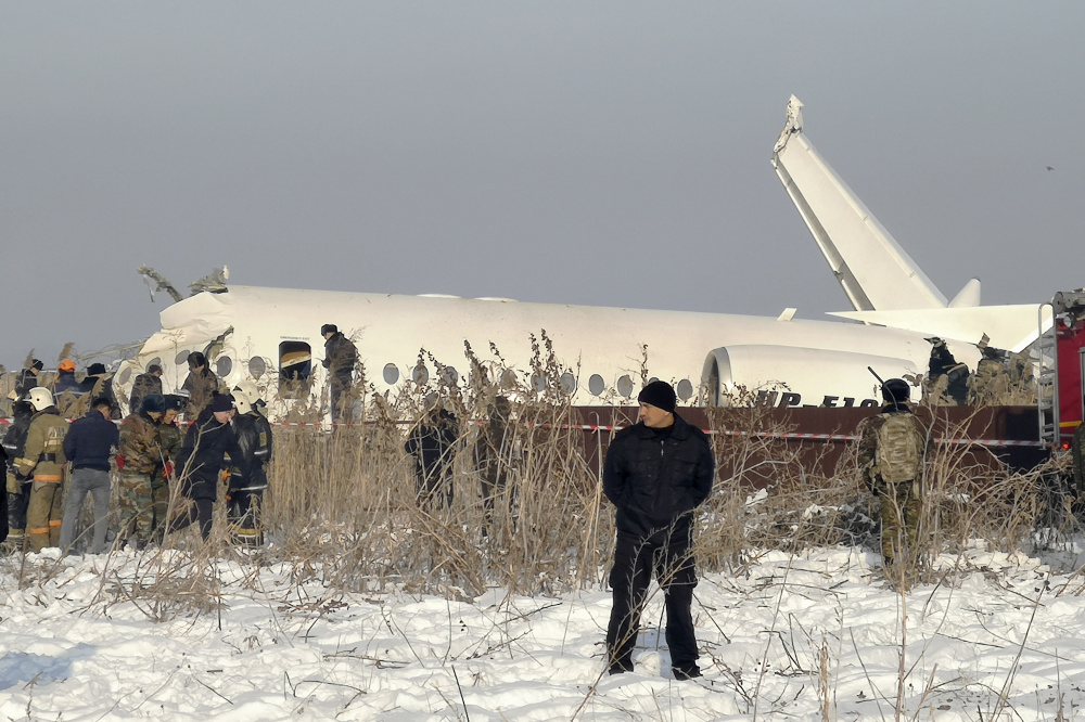 Авиакатастрофа в Алма-Ате. Фото: Vladimir Tretyakov / TASS / Scanpix / Leta