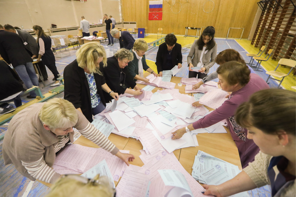 Подсчет голосов в Санкт-Петербурге в Единый день голосования, 8 сентября 2019 г. Фото: Peter Kovalev / TASS / Scanpix / Leta