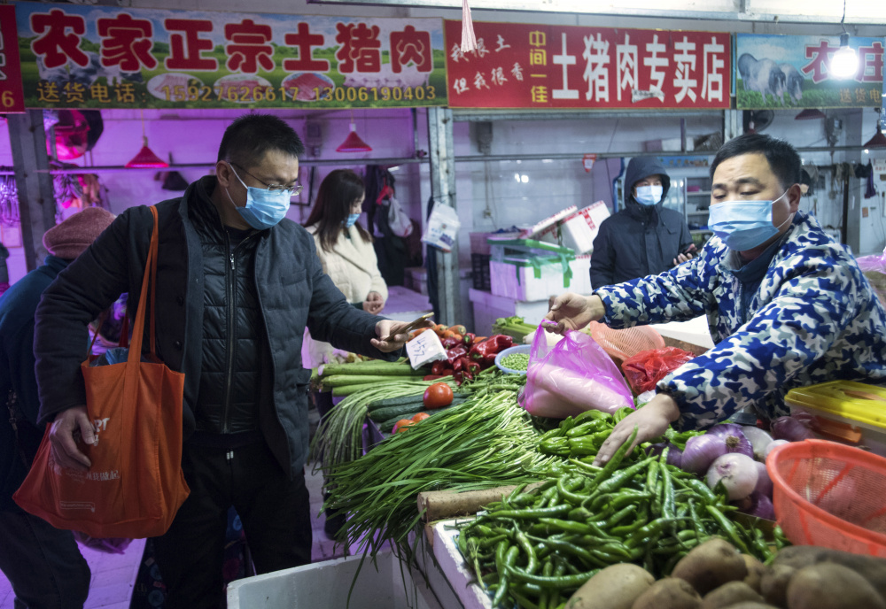 Рынок в Ухани. Фото: Xiao Yijiu / TASS / Scanpix / Leta
