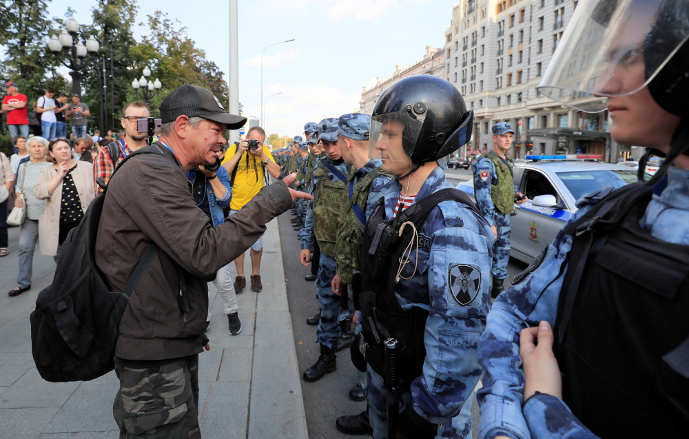 Противостояние граждан и полиции летом 2019 года, Москва. Фото REUTERS/Tatyana Makeyeva/Scanpix/LETA