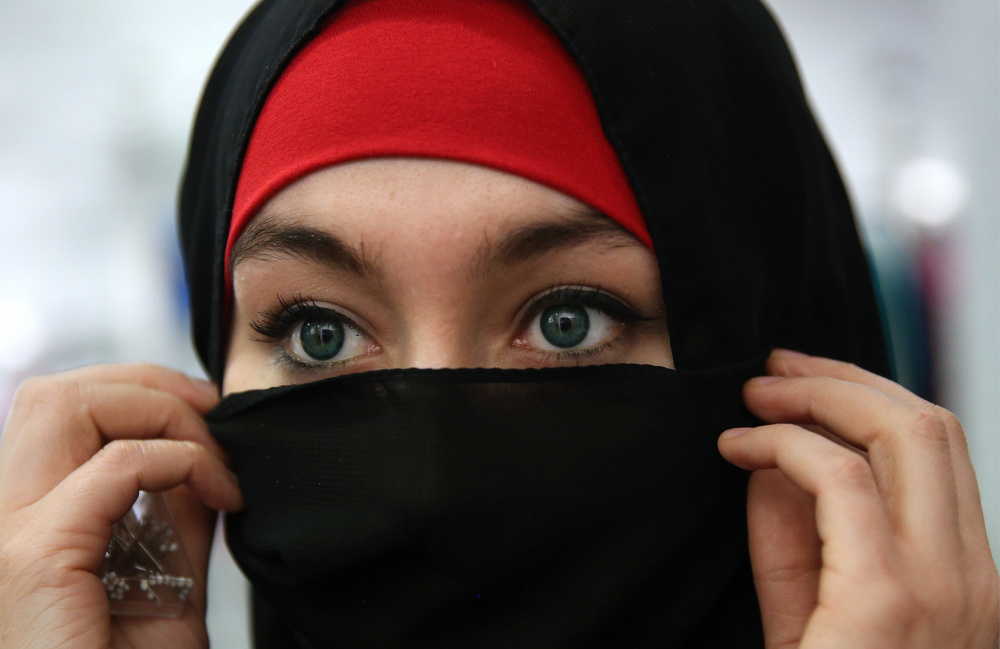 Женщина в хиджабе. Фото: Sharifulin Valery / TASS / Scanpix / Leta
