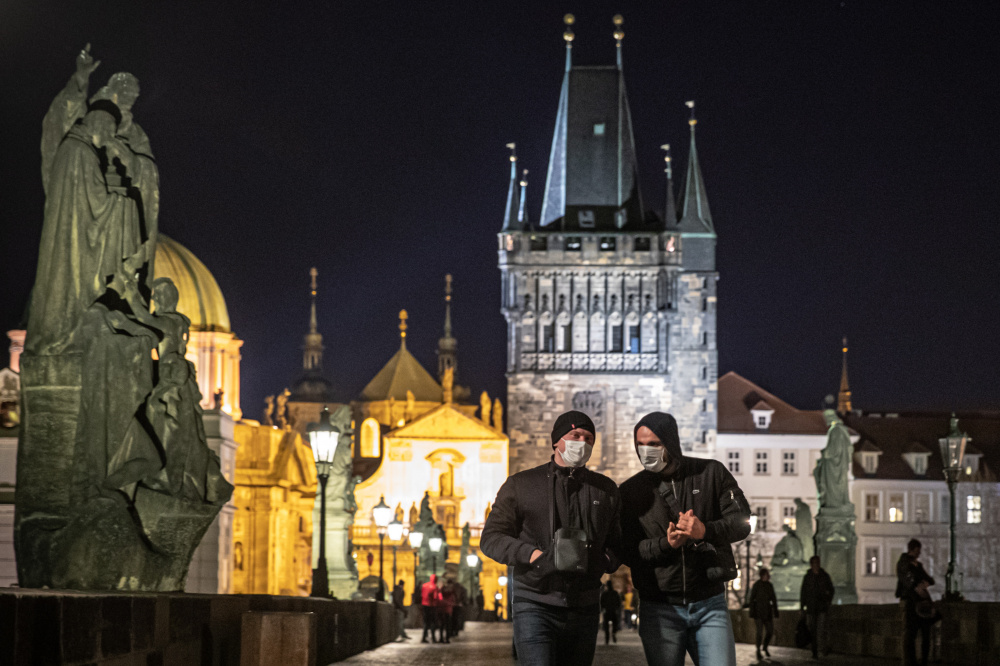 Туристы в Праге. Фото: MARTIN DIVISEK / TASS / Scanpix / Leta