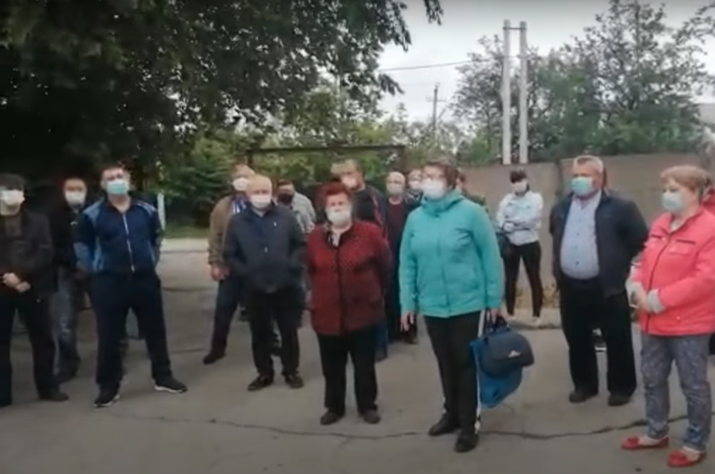 Скриншот видео с обращением медработников города Гукова Ростовской области.