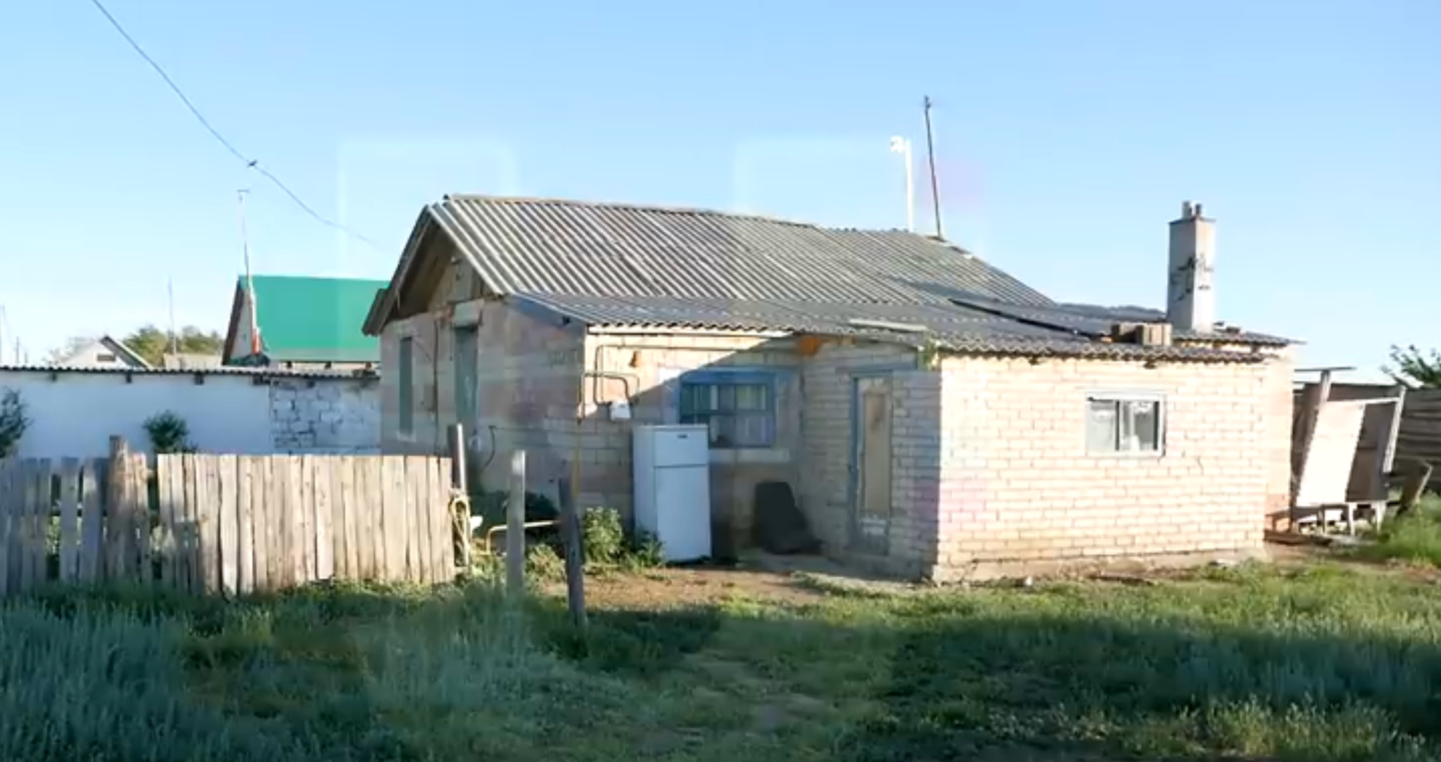 Дом семьи, из которой изъяли детей. Фото: кадр видео