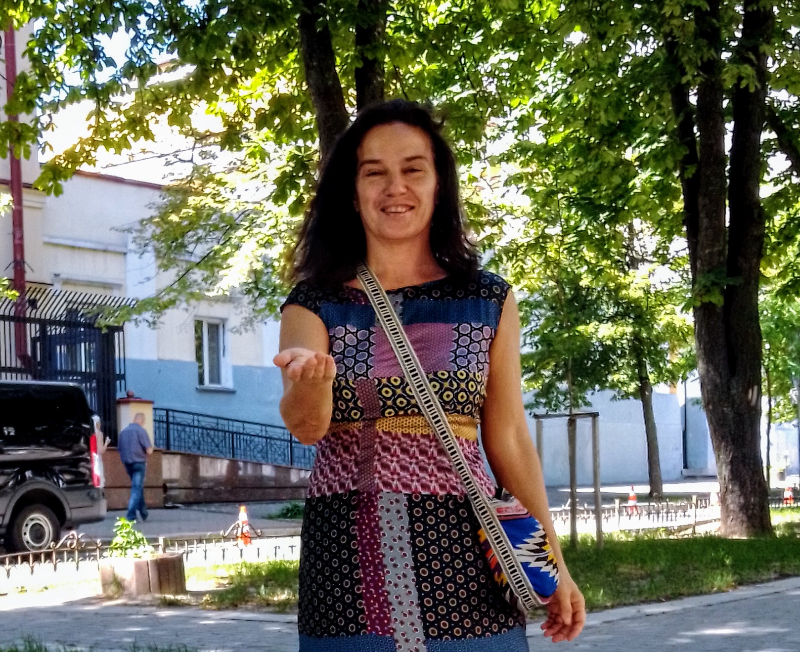 Освобожденная Евгения Йепес гуляет по Киеву. Фото из ее личного архива