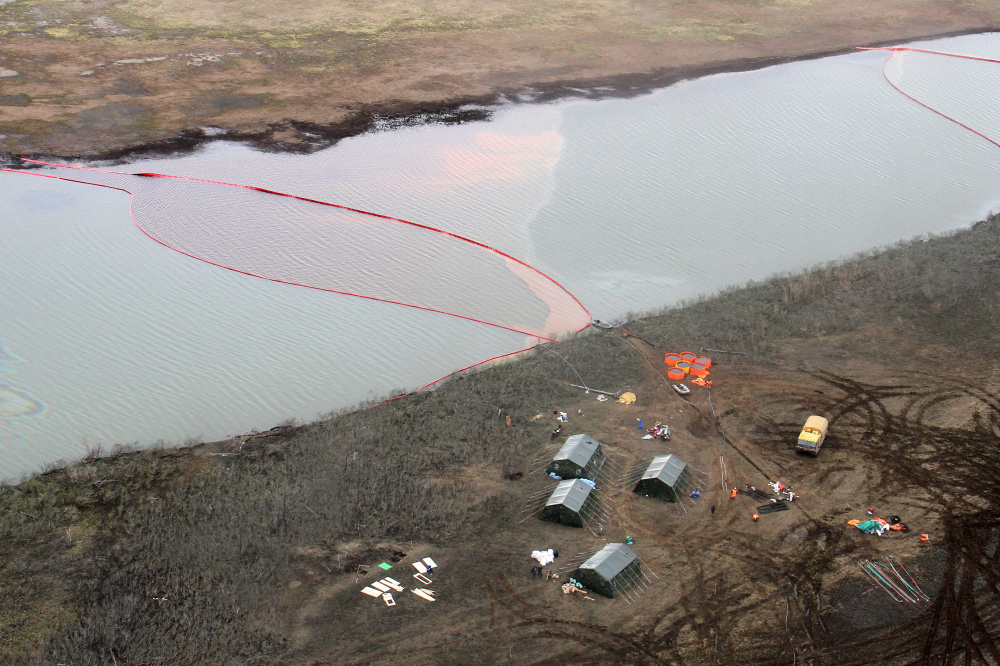 Разлив нефтепродуктов в Норильске. Фото TASS/Scanpix/Leta