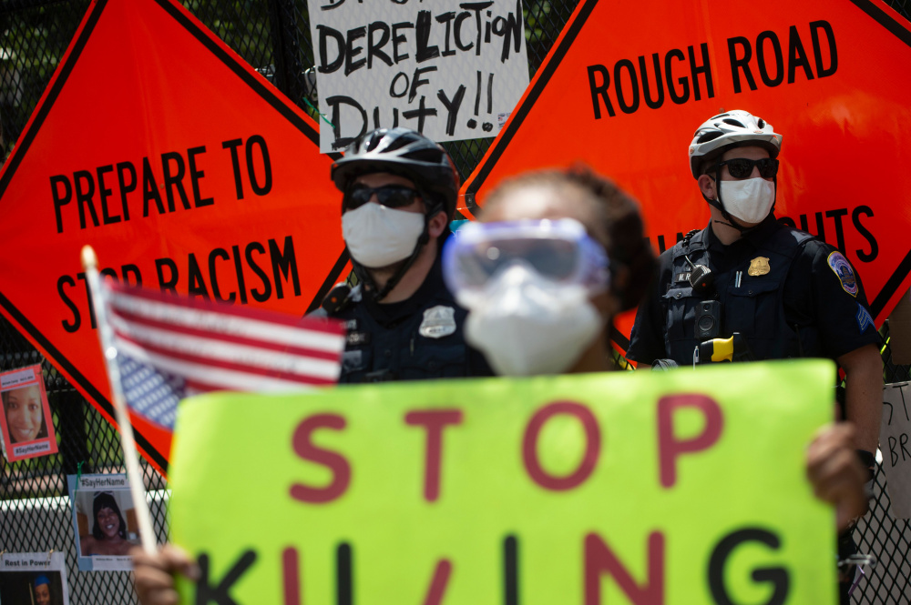 Акция протеста против расизма и насилия со стороны полицейских в Вашингтоне, 4 июля 2020 года. Фото AFP/Scanpix/Leta