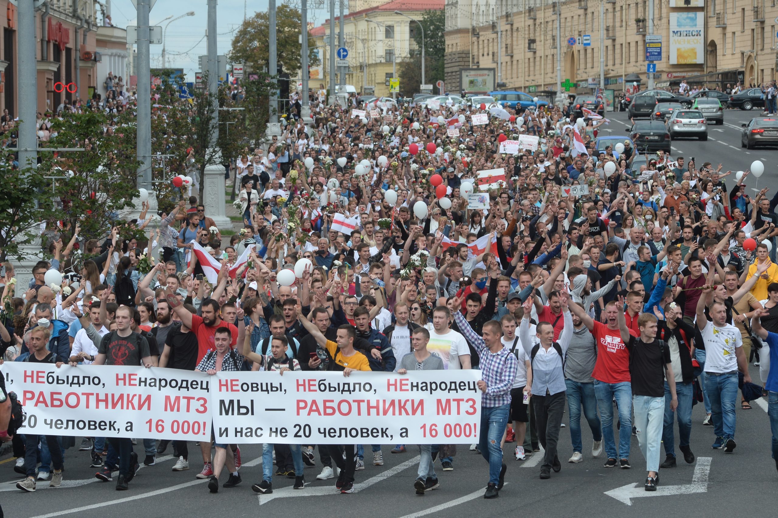 Участники протестной акции в Минске. Фото YAUHEN YERCHAK / TASS / Scanpix / Leta