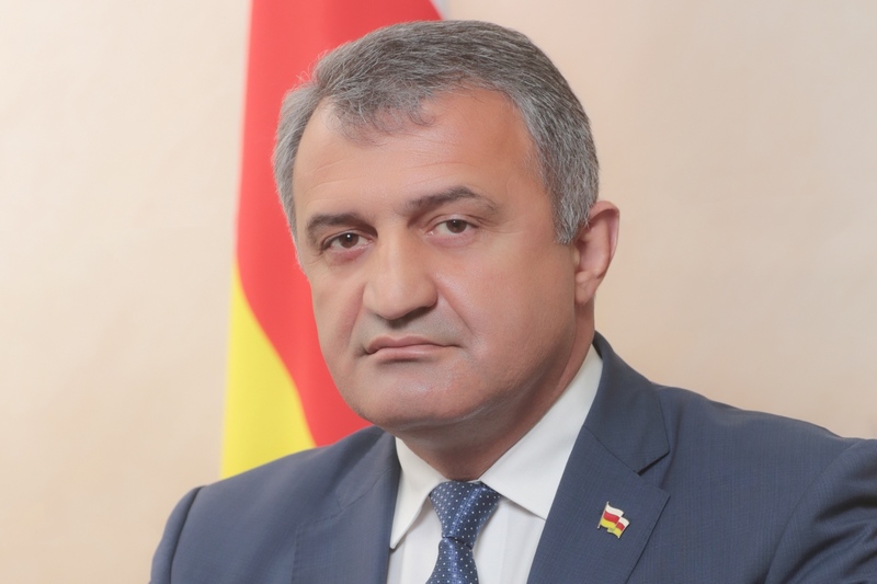 Анатолий Бибилов. Фото сайт президента Южной Осетии