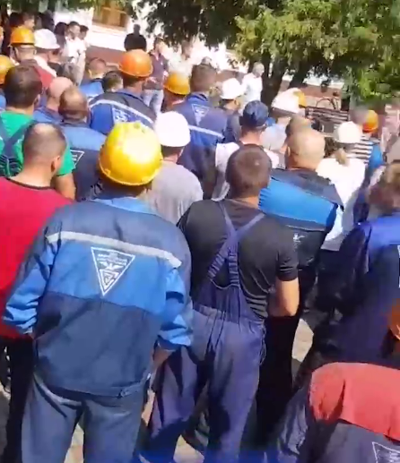 Забастовка на Жабинковском сахарном заводе. Скриншот видео NEXTA 