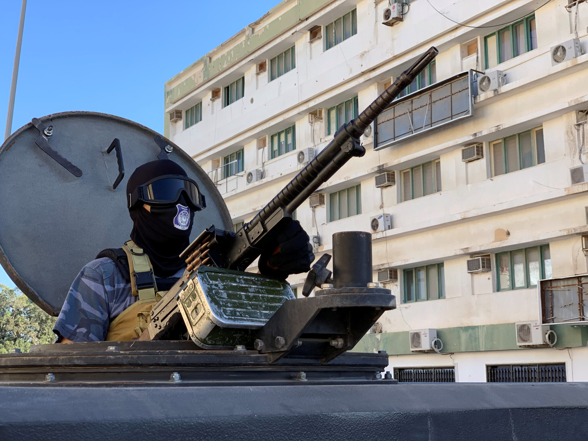 Иностранный военный в Ливии. Фото REUTERS/Ayman Al-Sahili/Scanpix/Leta