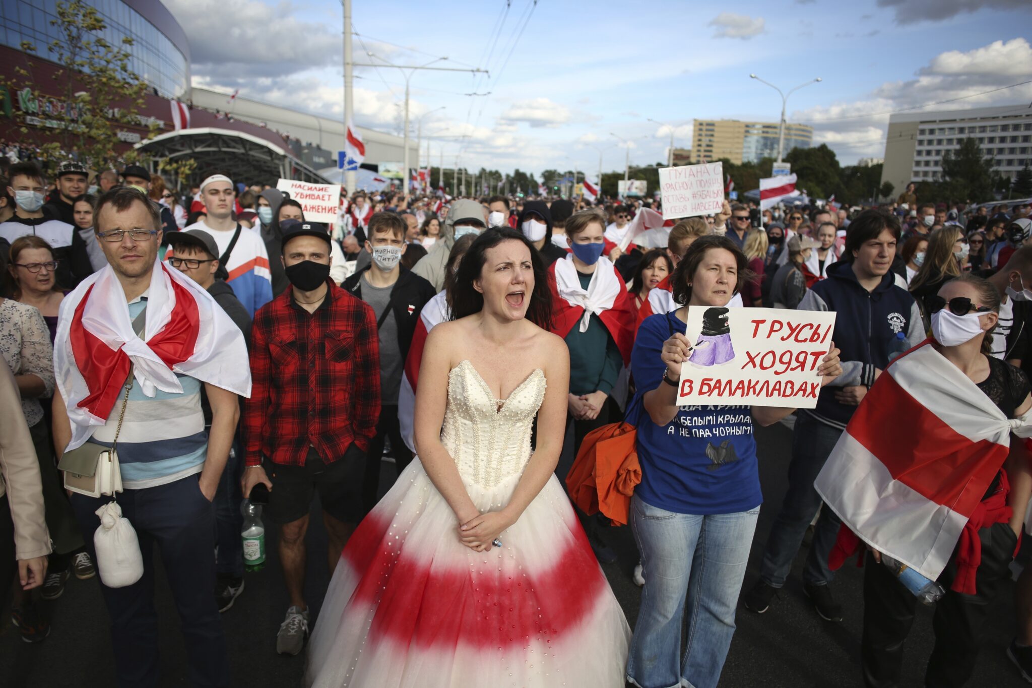 Протестующие на марше в Минске. Фото TUT.by via AP/Scanpix/Leta 