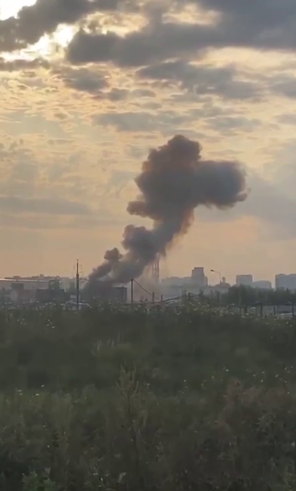 Пожар на заводе в Люберцах. Скриншот видео Baza