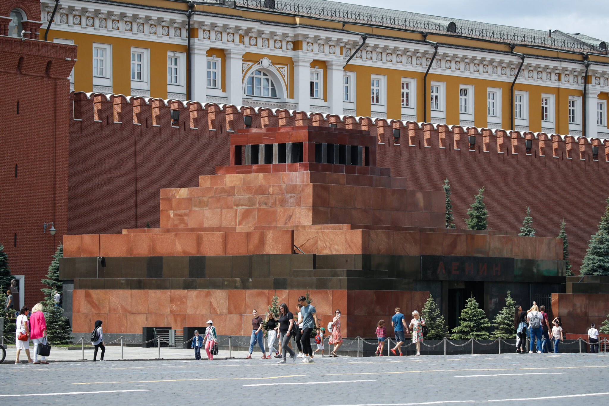Мавзолей на Красной площади открыт для посещений с 1 июля – его закрывали на период самоизоляции в Москве. Фото Artyom Geodakyan/TASS/Scanpix/Leta