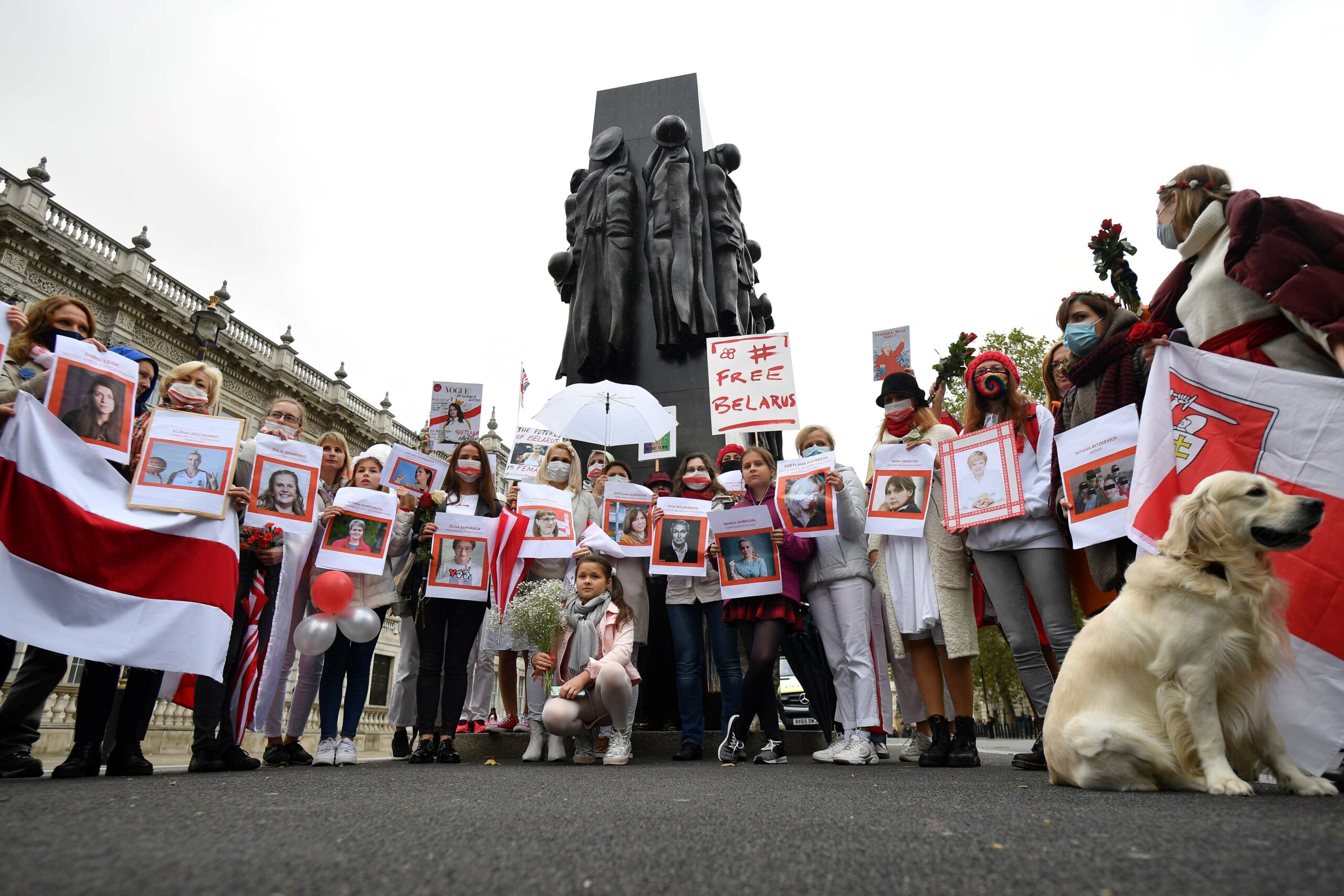 Женский демарш в поддержку белорусской оппозиции в Лондоне. Фото JUSTIN TALLIS / AFP/Scanpix/Leta 