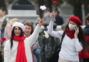 Участницы женского демарша в Минске. Фото Natalia Fedosenko/TASS/Scanpix/Leta