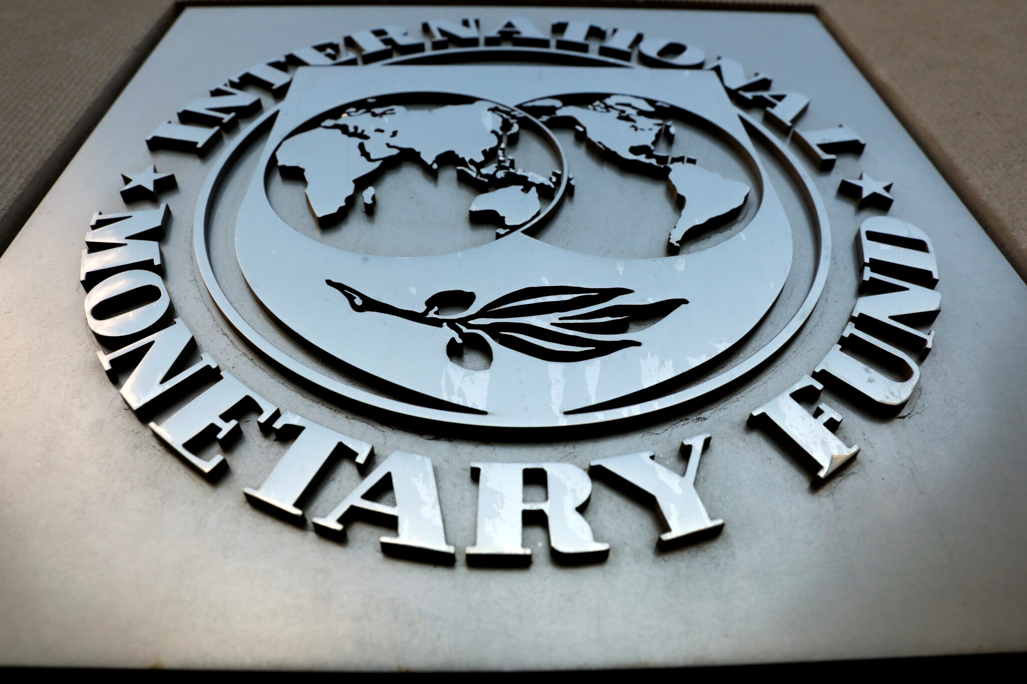 Эмблема Международного валютного фонда. Фото REUTERS / SCANPIX / LETA