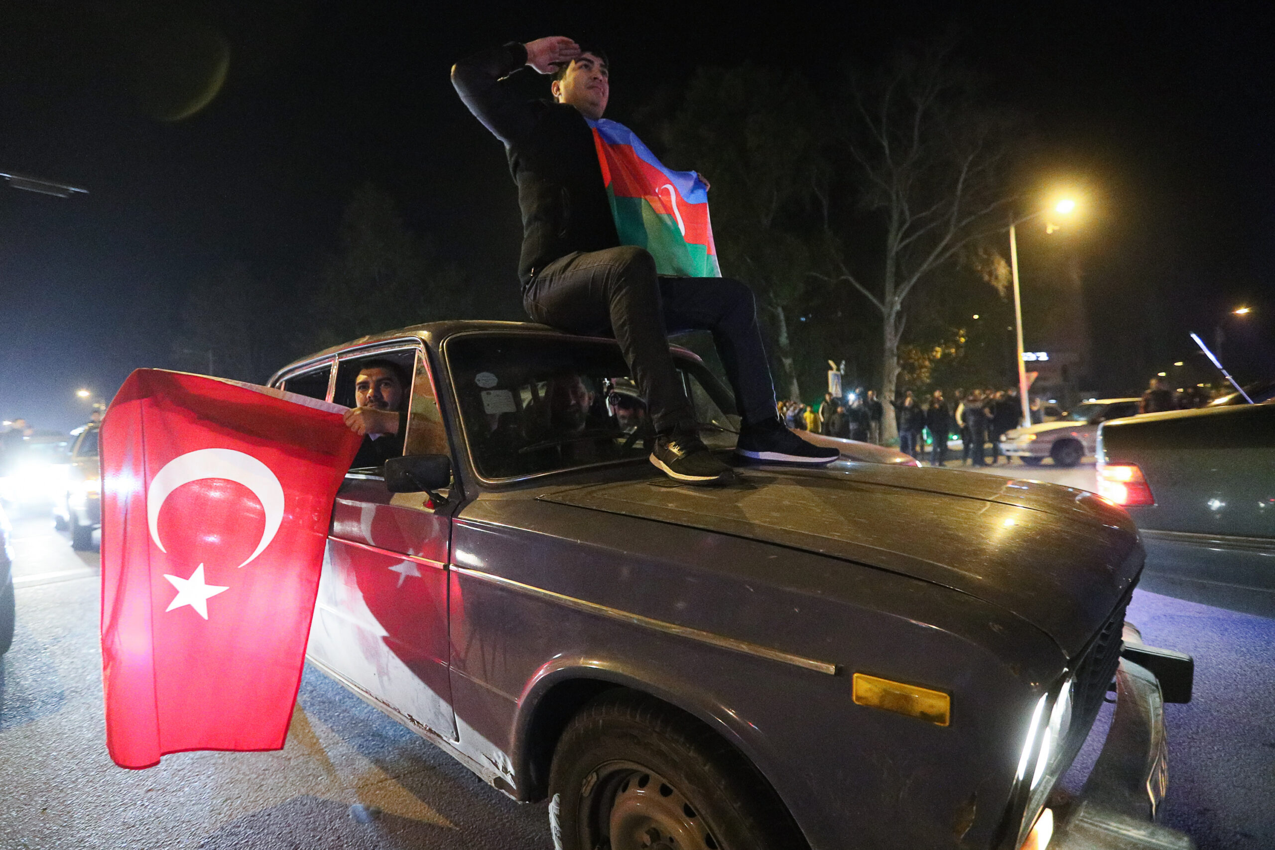 В Баку празднуют перемирие в Нагорном Карабахе. Фото Gavriil Grigorov / TASS / Scanpix / Leta