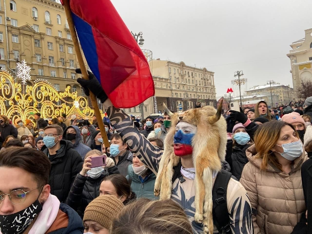 Протестующие на Пушкинской. Фото Артем Мандрин / "Дождь"