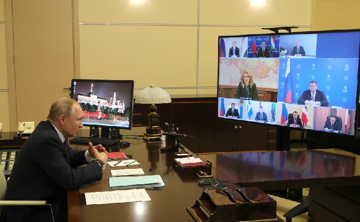 Видеосовещание Владимира Путина с министрами социального блока правительства. Фото пресс-службы Кремля