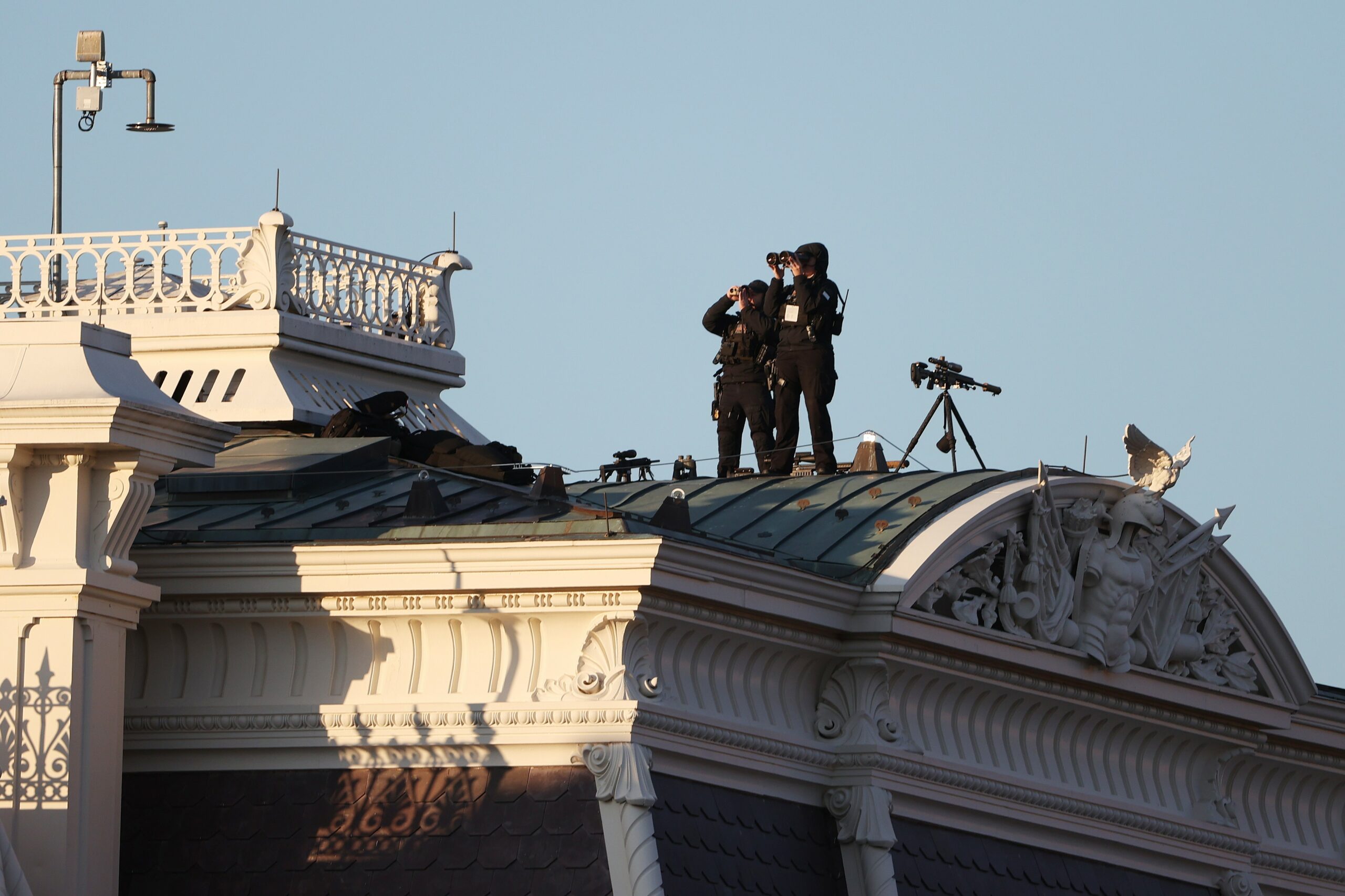 Снайперы перед церемонией инаугурации. Фото Patrick Smith/Getty Images/AFP/Scanpix/Leta