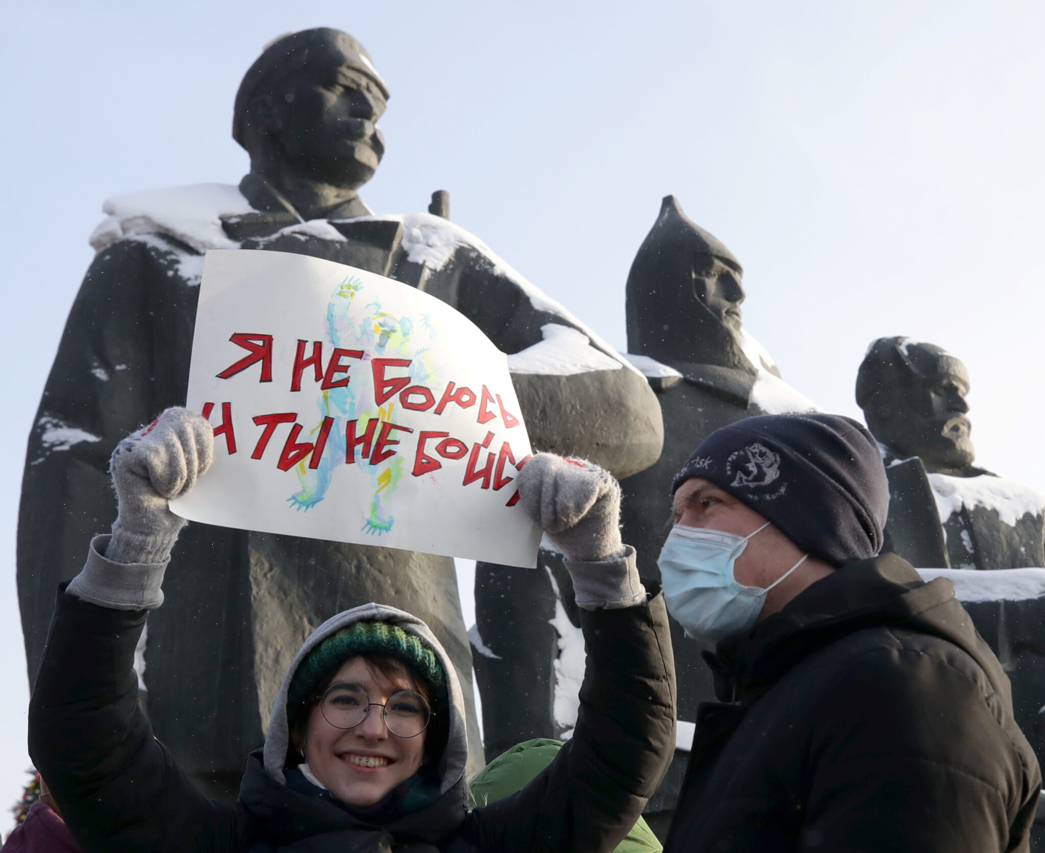 Участники акции в поддержку Навального в Новосибирске. Фото Kirill Kukhmar/TASS/Scanpix/Leta