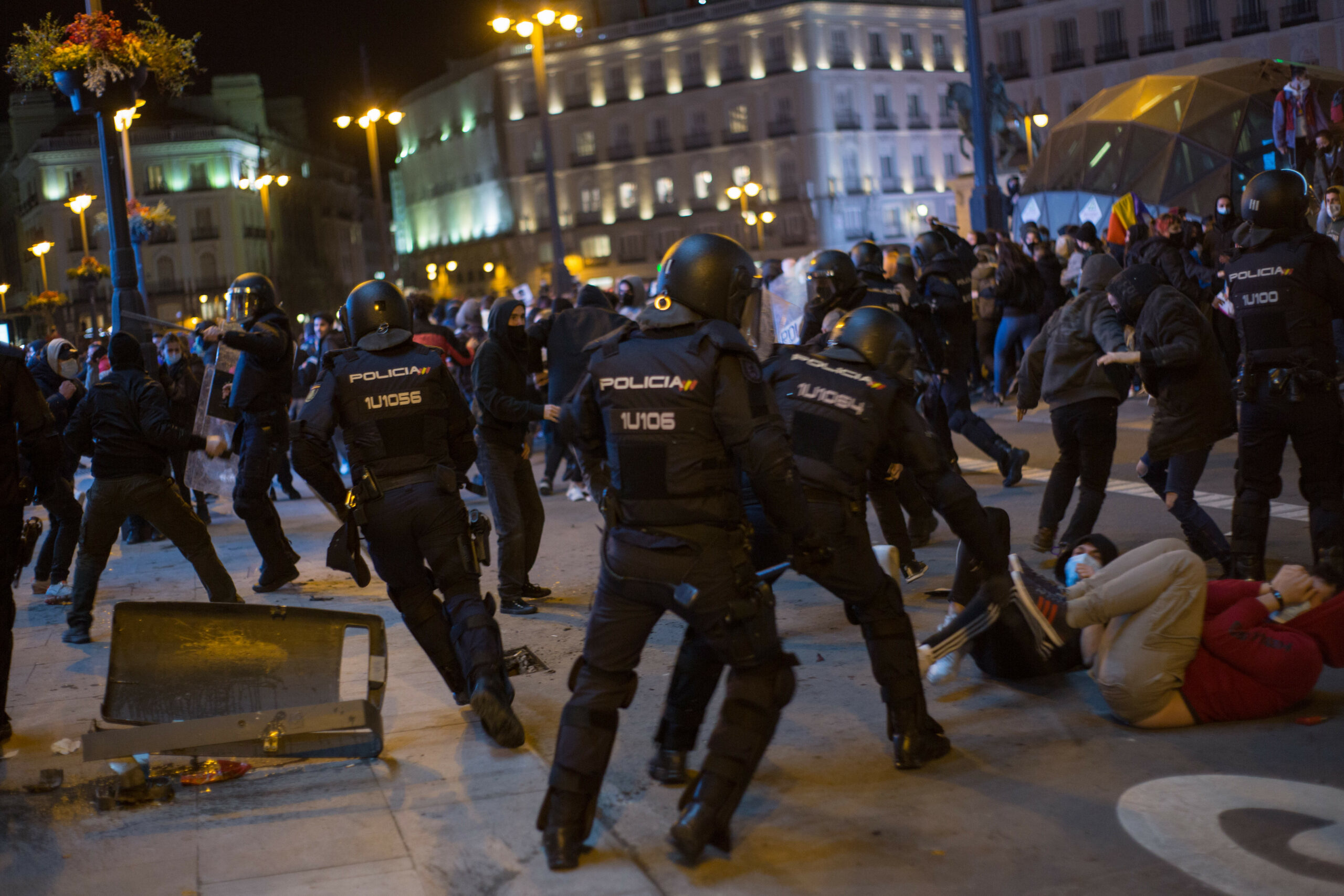 Стычки полиции и протестующих в Мадриде. Фото Fer Capdepon Arroyo/Pacific Press via ZUMA Wire/Scanpix/Leta