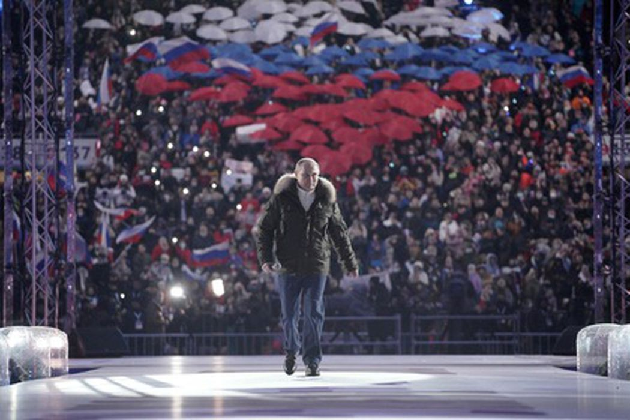 Владимир Путин на концерте в Лужниках. Фото AFP / Scanpix / Leta
