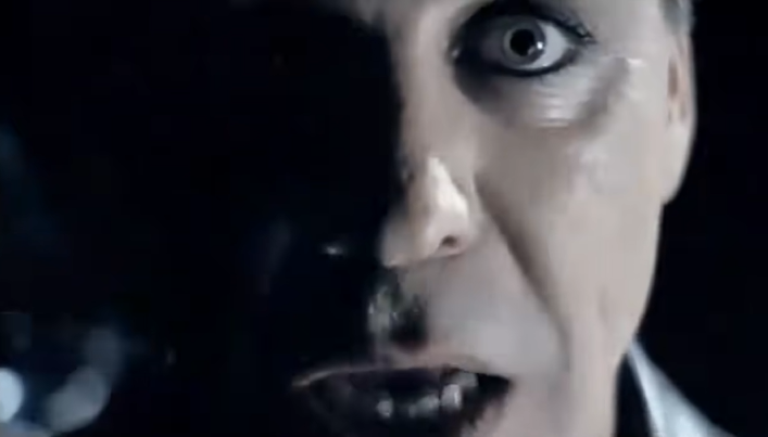Кадр из официального клипа на песню Pussy группы Rammstein
