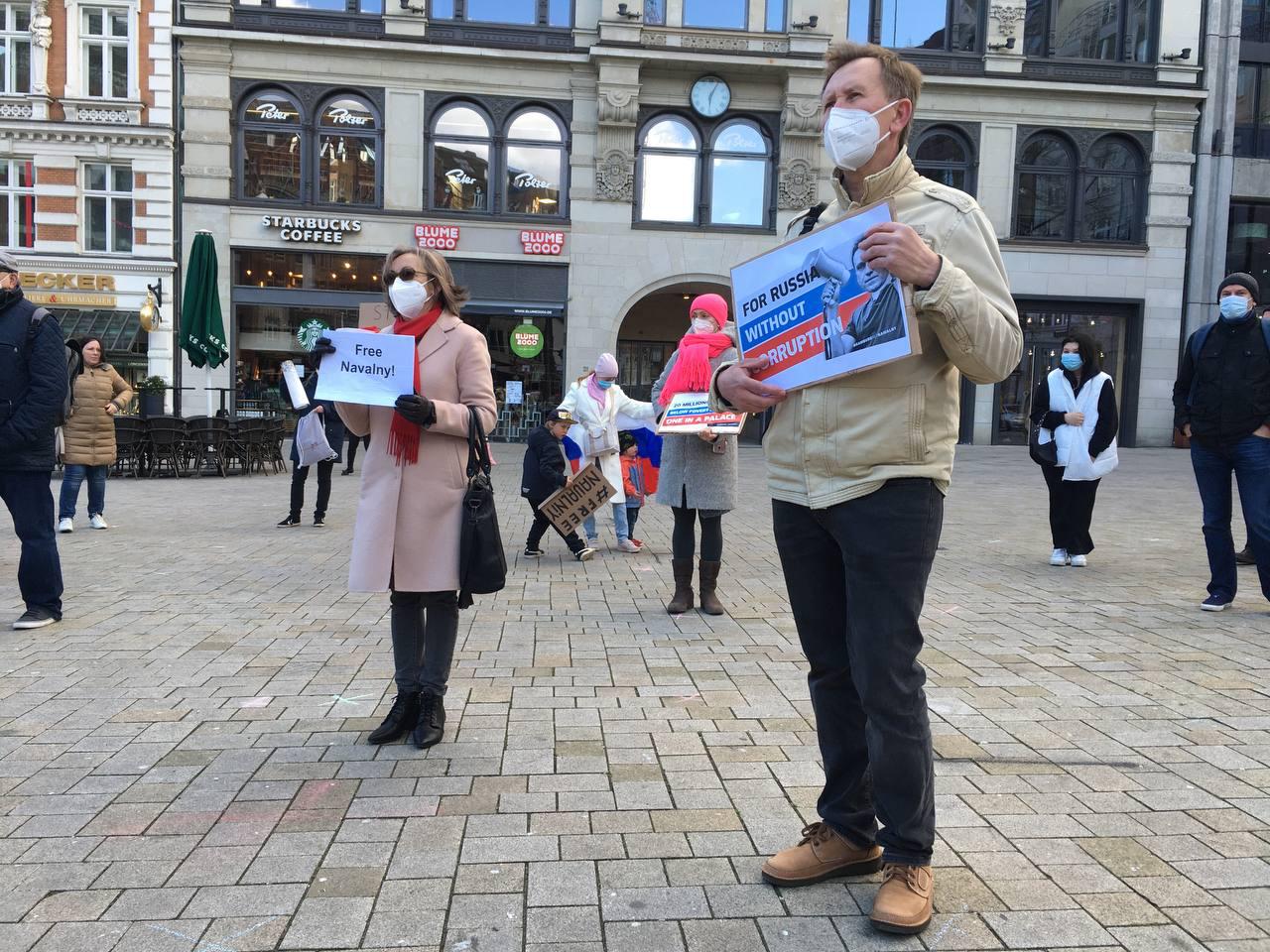 Акция в поддержку Навального в Гамбурге. Фото Spektr