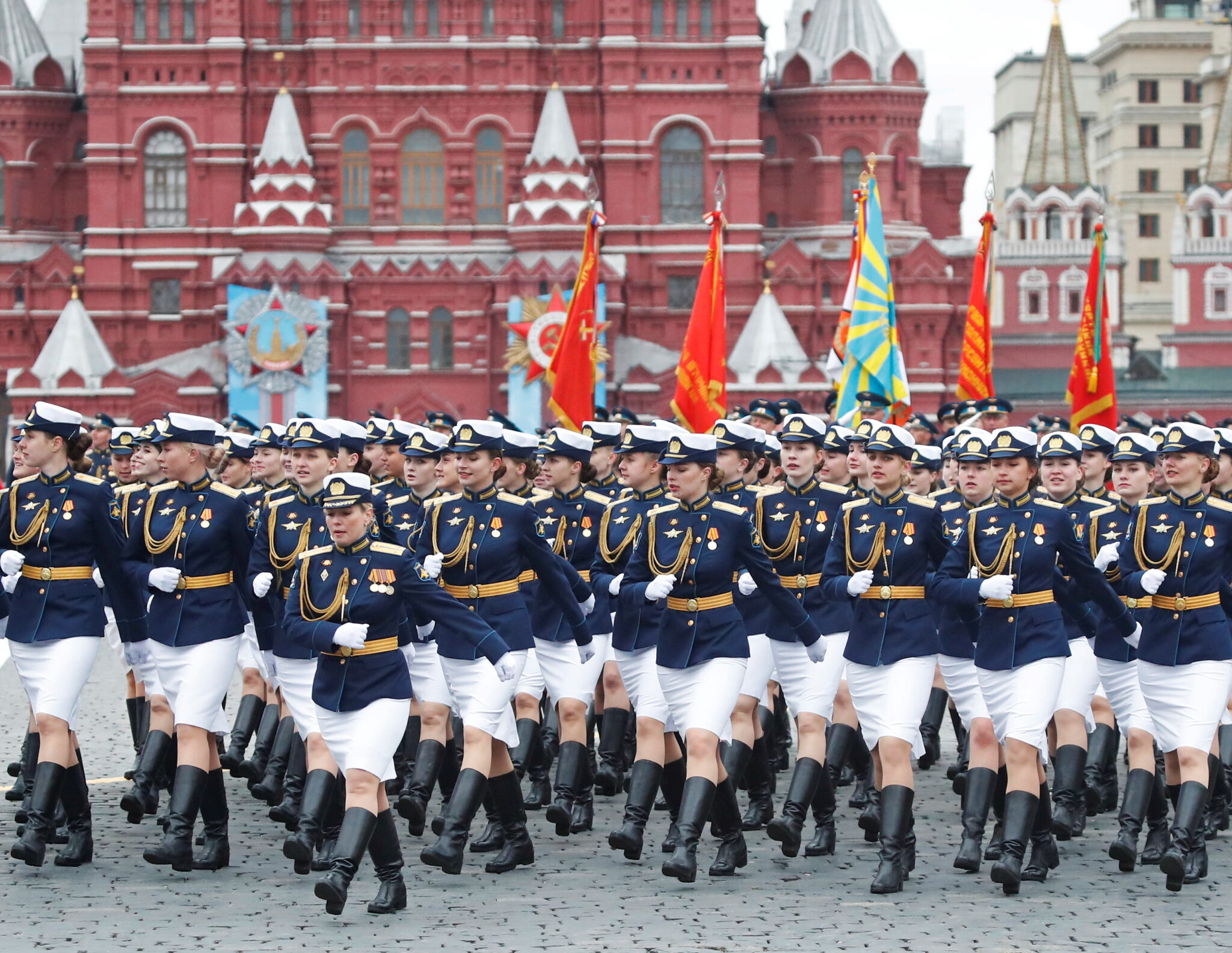 Шествие российских военнослужащих во время военного парада в День Победы в 2021 году. Фото MAXIM SHEMETOV / TASS / Scanpix / Leta