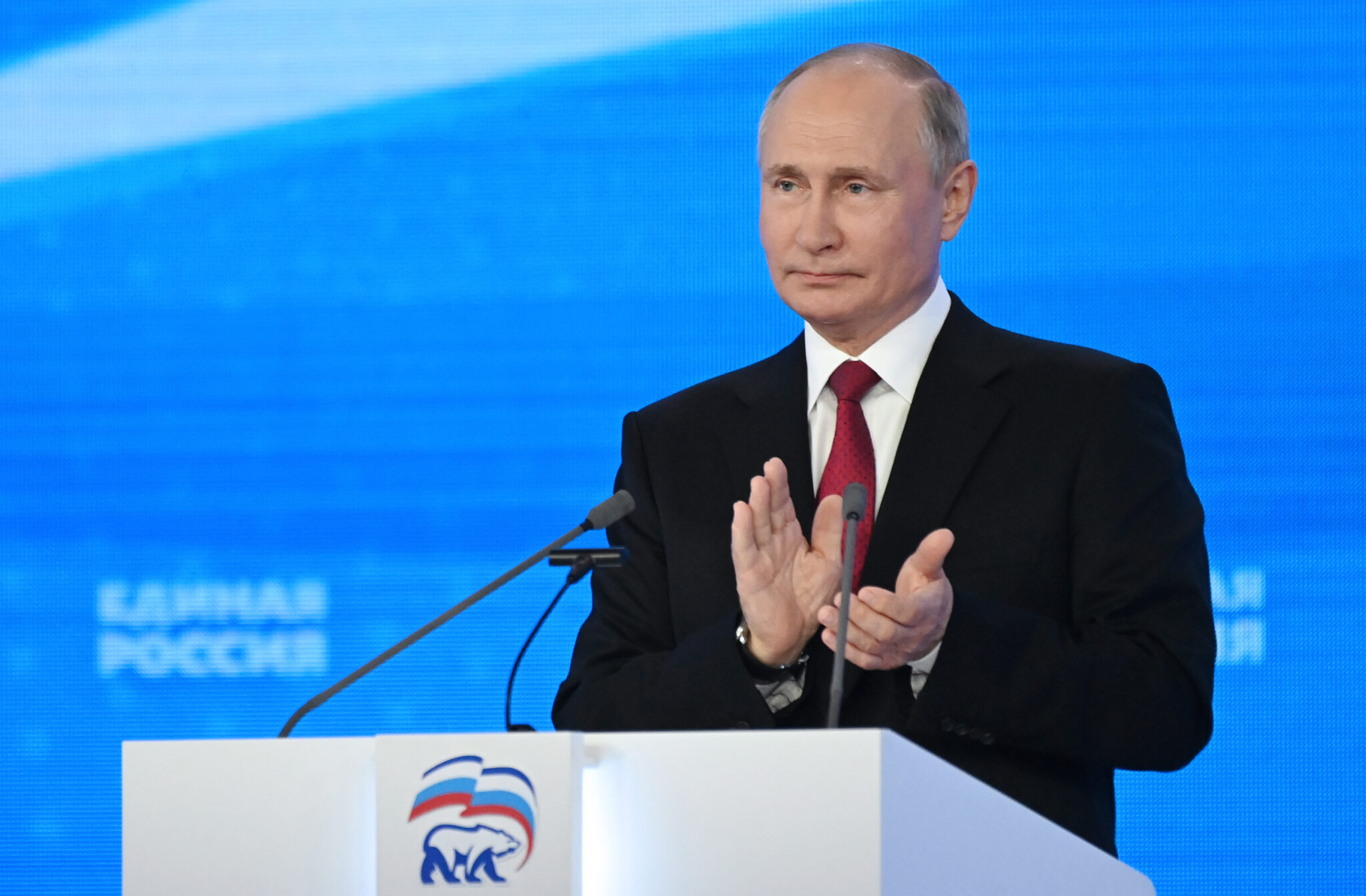 Владимир Путин на съезде «Единой России». Фото  Grigory Sysoyev/POOL/TASS/Scanpix/Leta