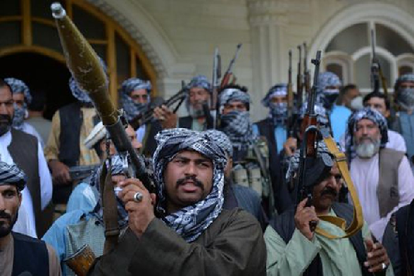 Отряды афганской милиции, противостоящей «Талибану». Фото AFP/Scanpix/Leta  