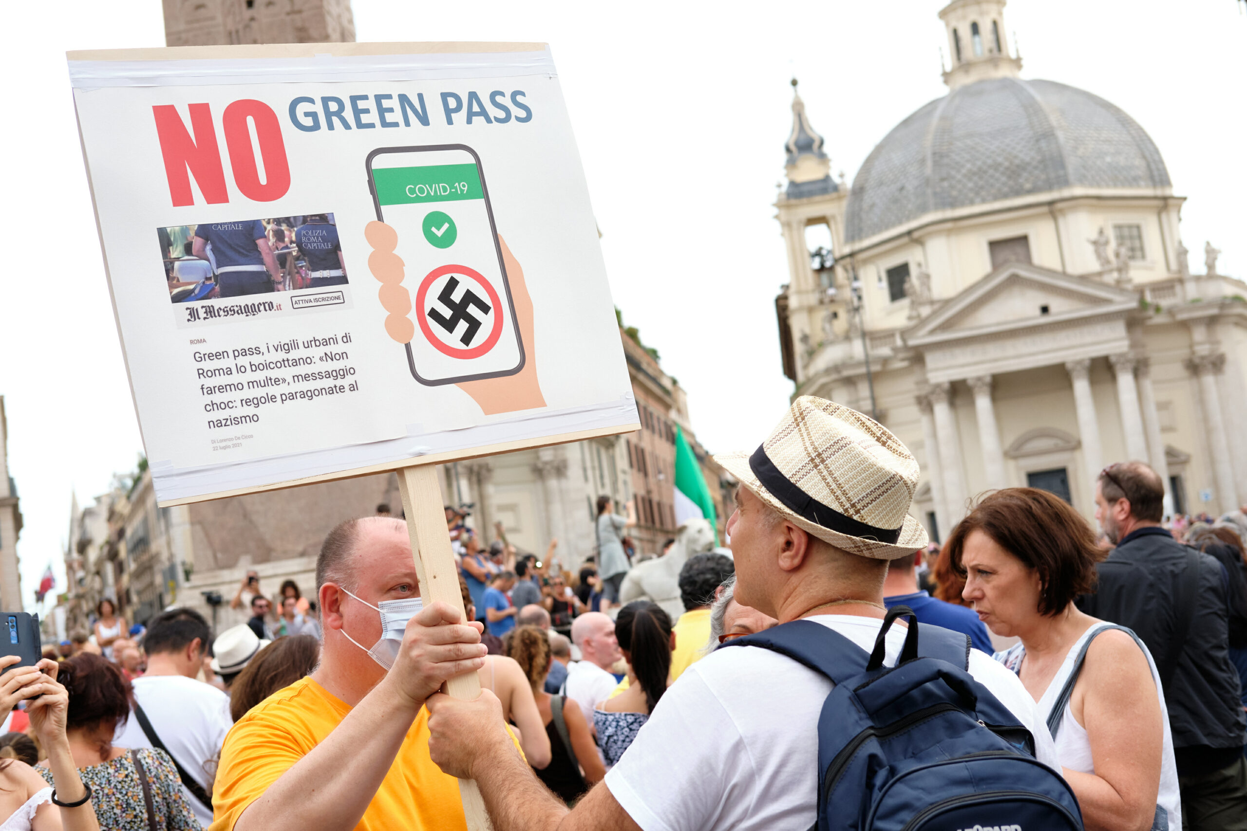 Жители Рима как и французы сравнили новые правила с фашизмом. Фото Mauro Scrobogna/LaPresse via ZUMA Press/Scanpix/Leta