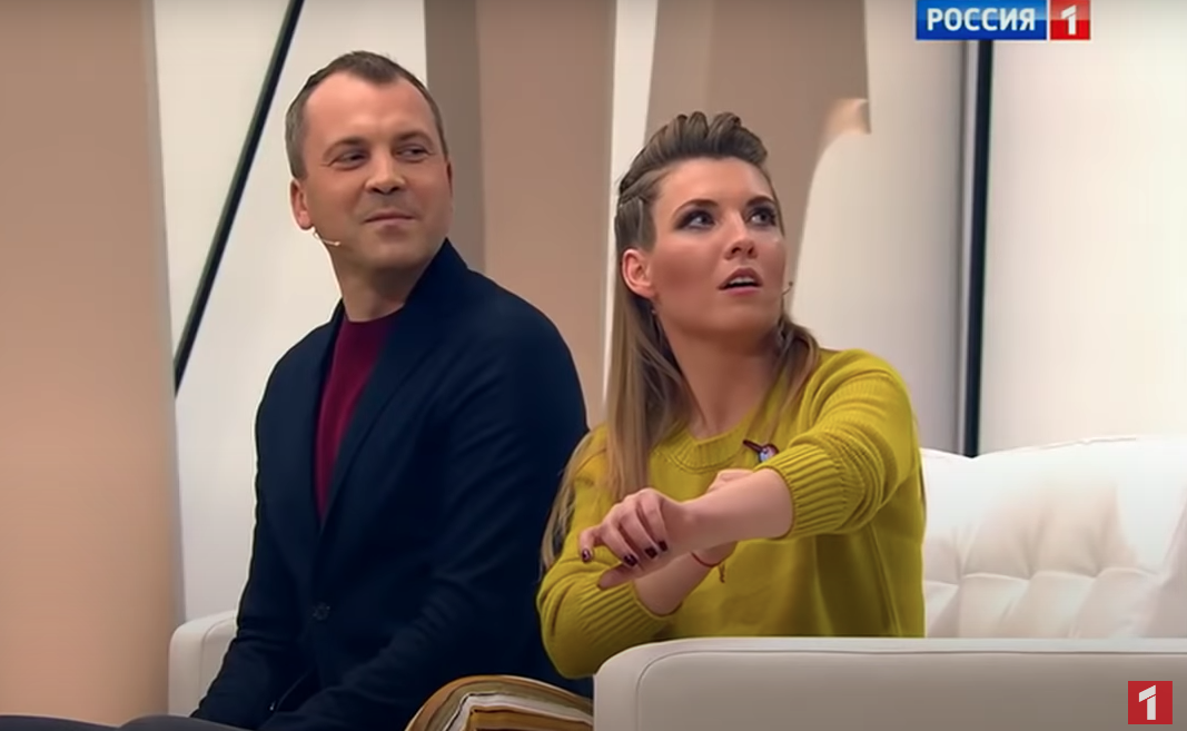 Евгений Попов и Ольга Скабеева. Скриншот видео YouTube Россия 1
