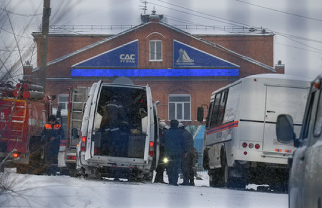 Спасательные работы на шахте "Листвяжная". Фото Reuters/Scanpix/LETA