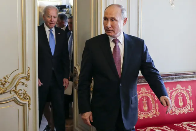 Джо Байден и Владимир Путин. Фото Михаил Метцель / ТАСС / Scanpix / LETA

